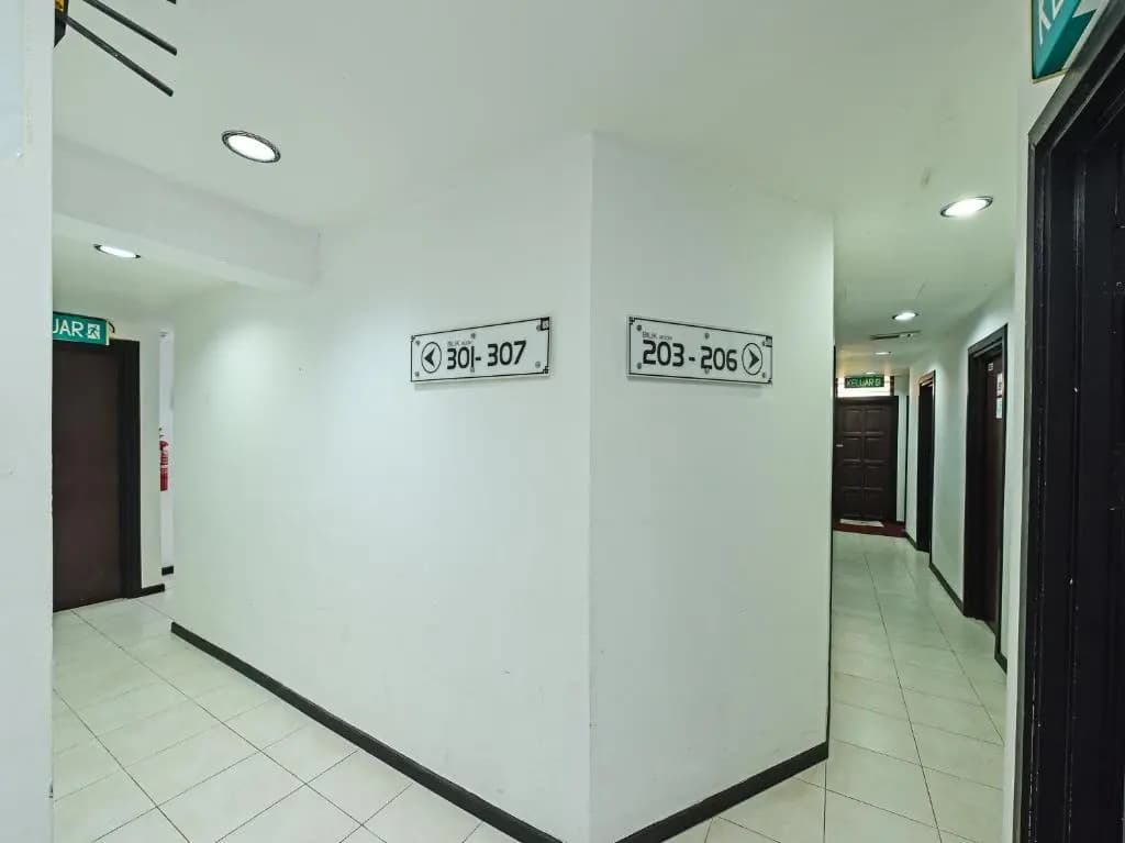 Hotel O Gemilang - photo 8