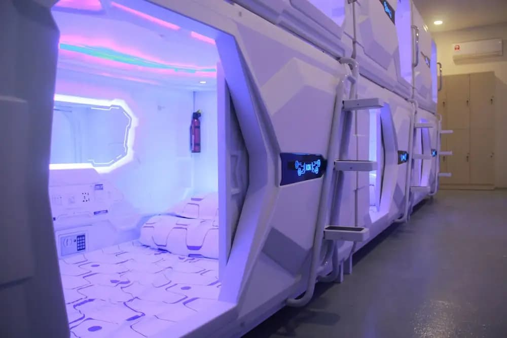 Space Capsule Hotel - photo 5