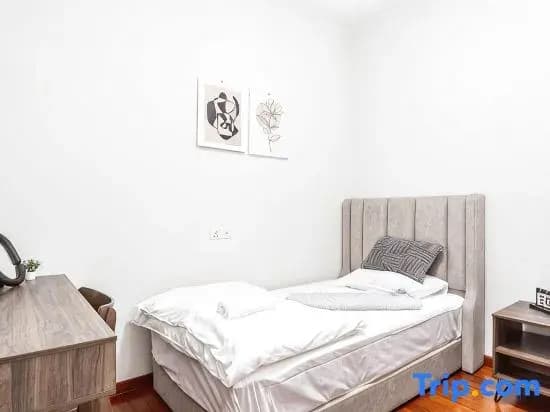 The Azure Residences Kelana Jaya by Airhost - photo 3