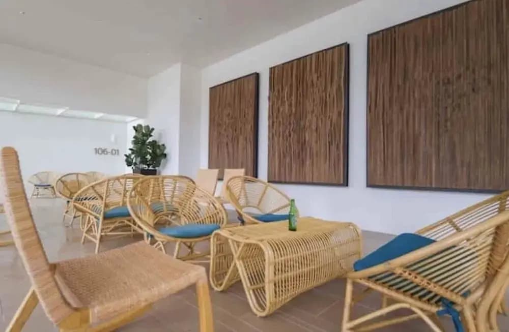 2 Bedrooms Apartment By The Sea - photo 26