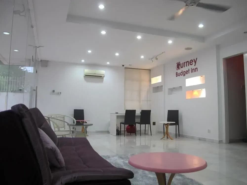 Gurney Budget Inn - Hostel - photo 13