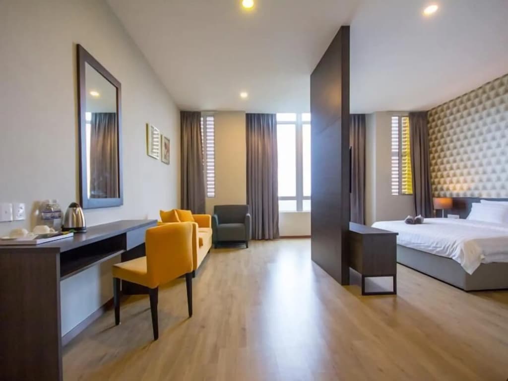 OMG Hotel - photo 3