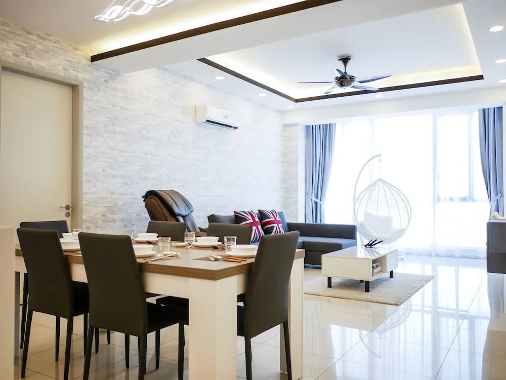 May Full Seaview Luxury Suite - photo 22