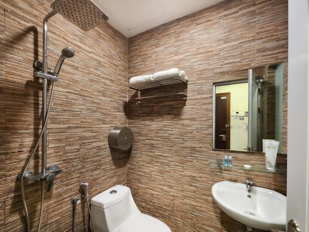 Izumi Hotel Bukit Bintang - photo 9