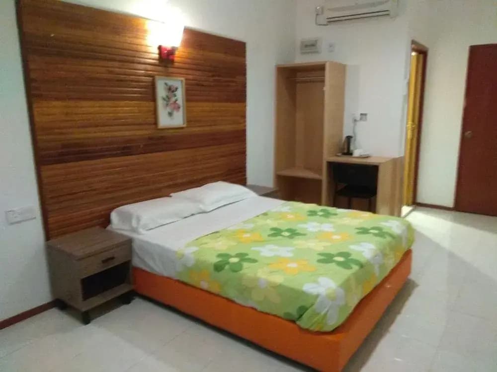 Arung Hayat Sipadan Adventures Lodge - photo 3