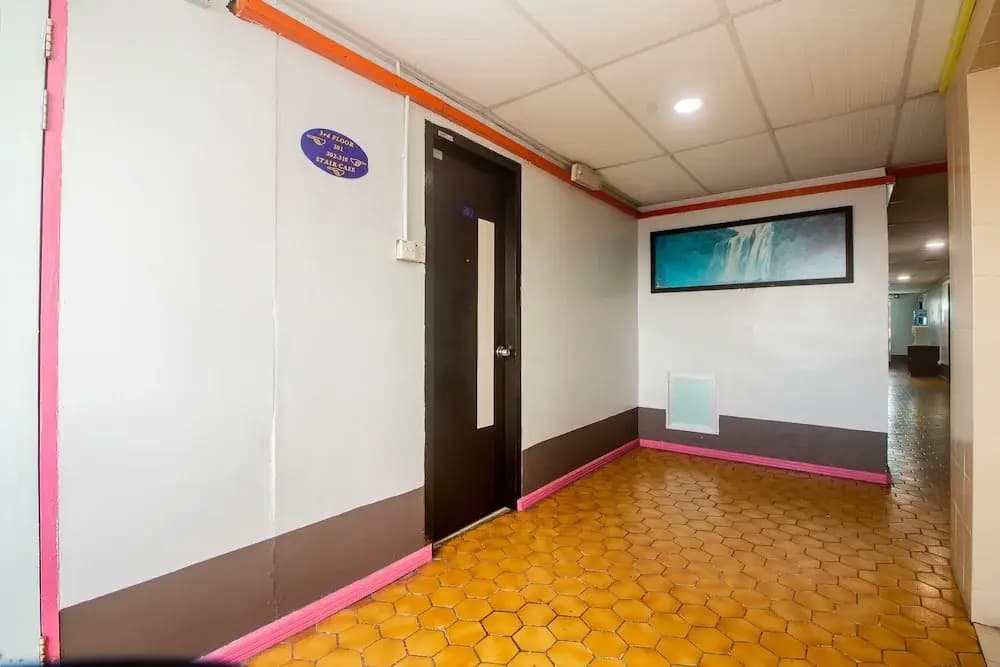 OYO 90124 Payang Puri Baru Hotel - photo 10