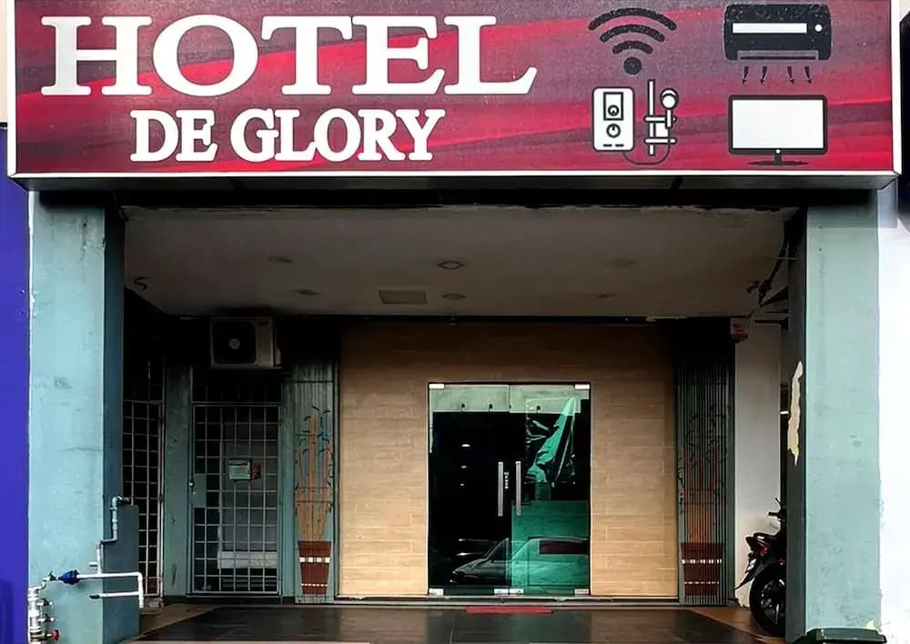 De Glory Hotel USJ 21 - photo 1