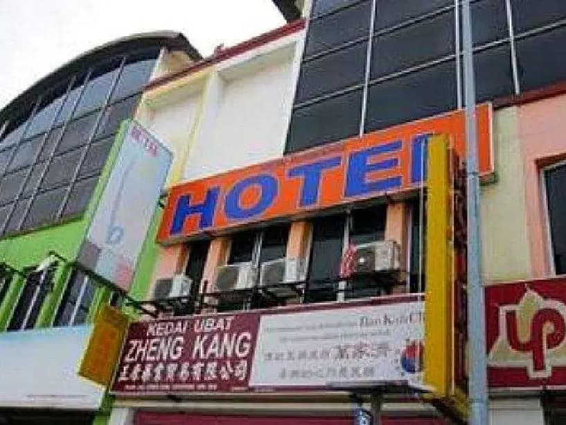 New Rawang Hotel - photo 1