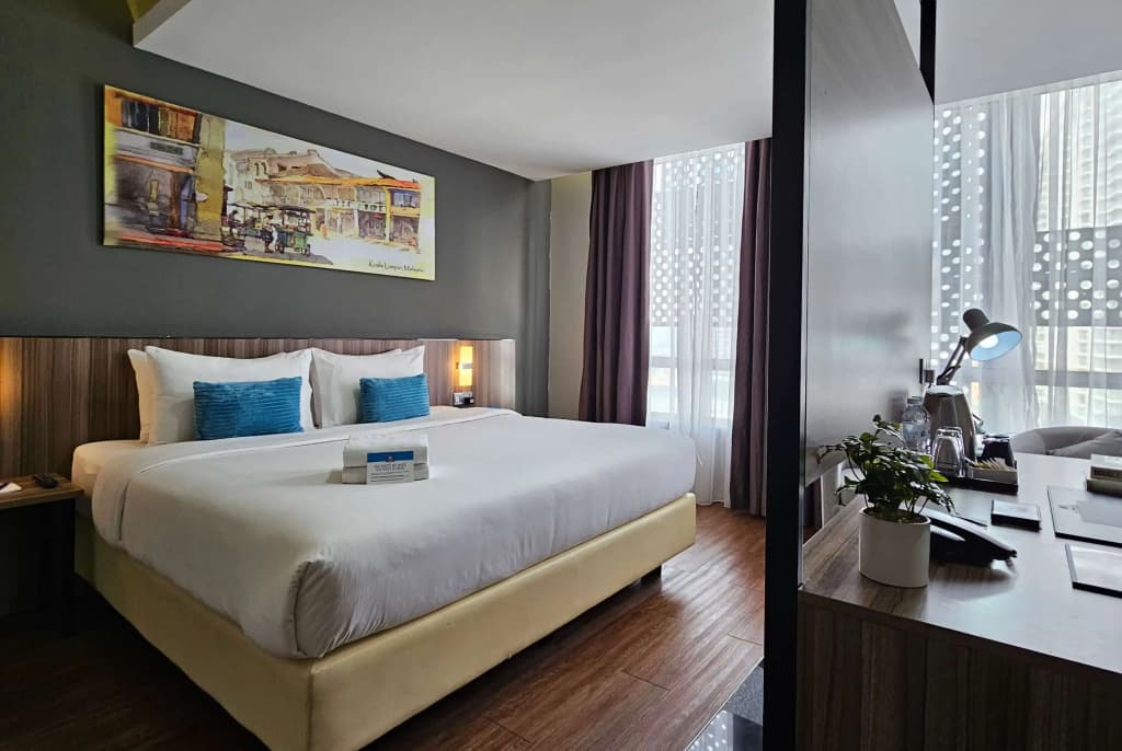 Days Hotel and Suites Fraser Business Park KL - photo 4