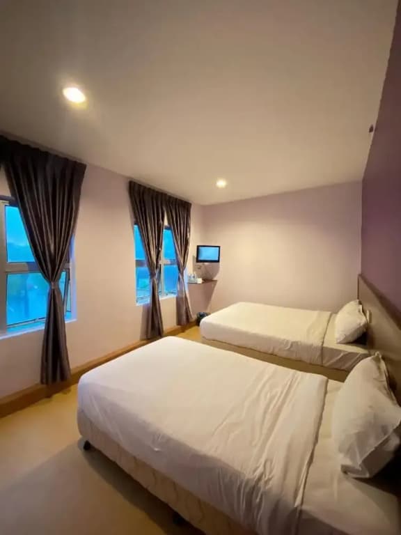 ROYAL HOTEL by MR VJ Business - photo 15