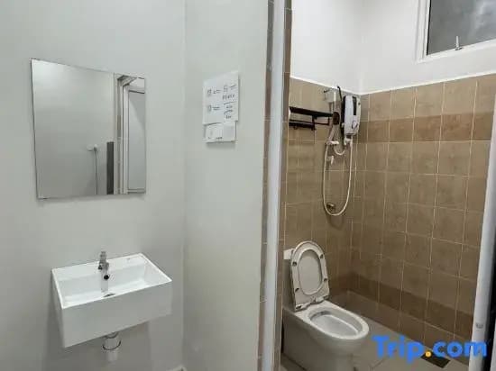 16 pax HB Homestay Raja Uda Ong Yi How Butterworth - Budget Homestay - KTV NETFLIX MAHJONG - photo 3