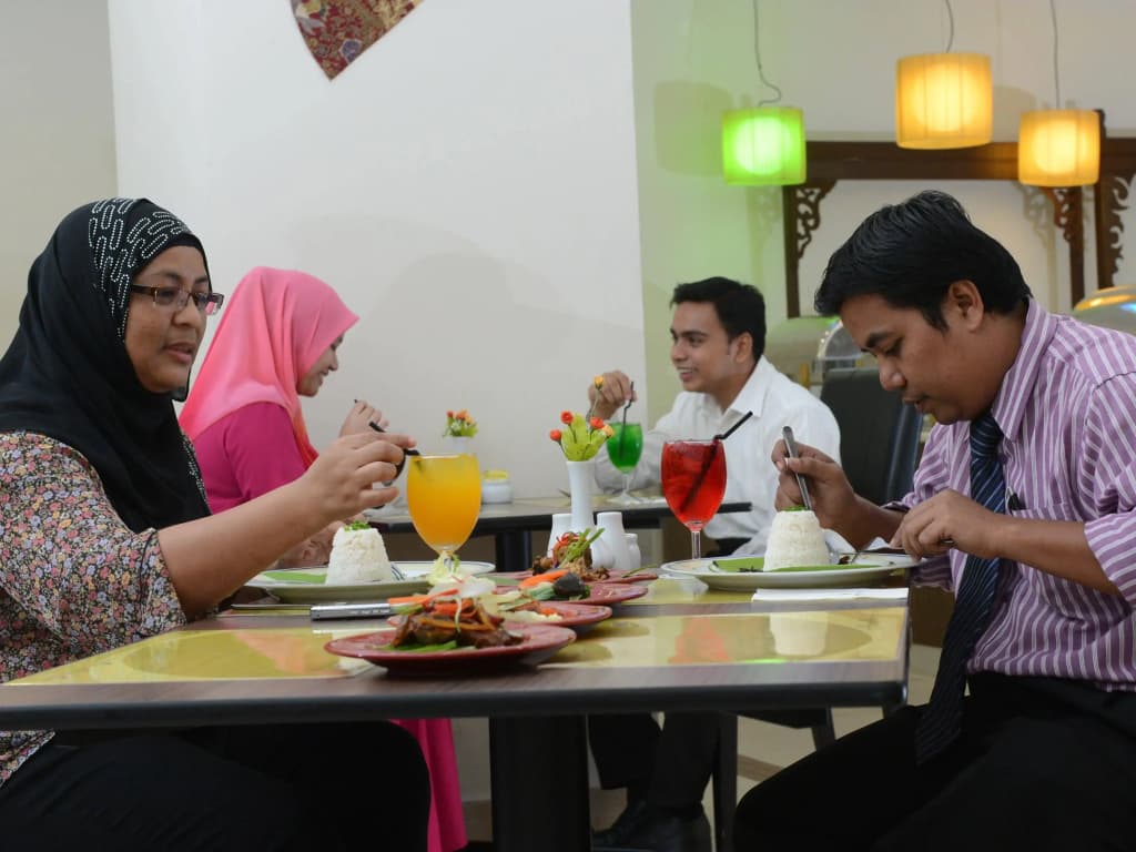 Puteri Bay Hotel Melaka - photo 13