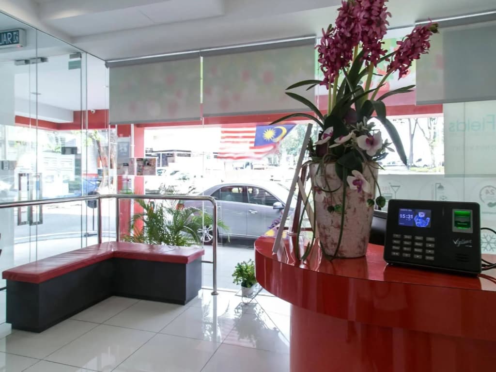 Hotel Strawberry Fields - photo 2