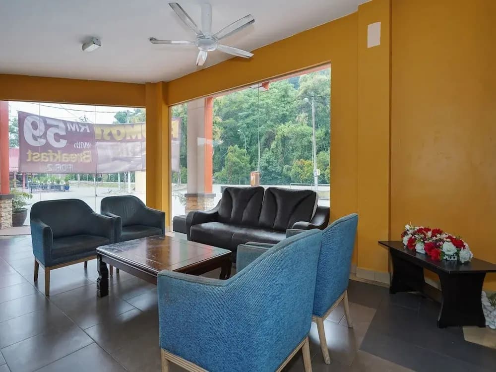 Hotel Orchard Inn by OYO Rooms - photo 13