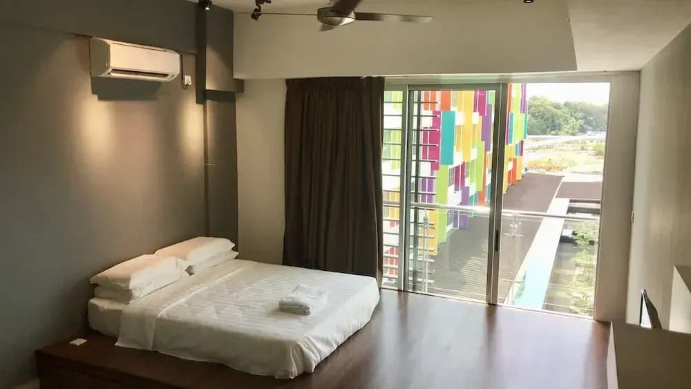 Flamingo Suite - photo 5