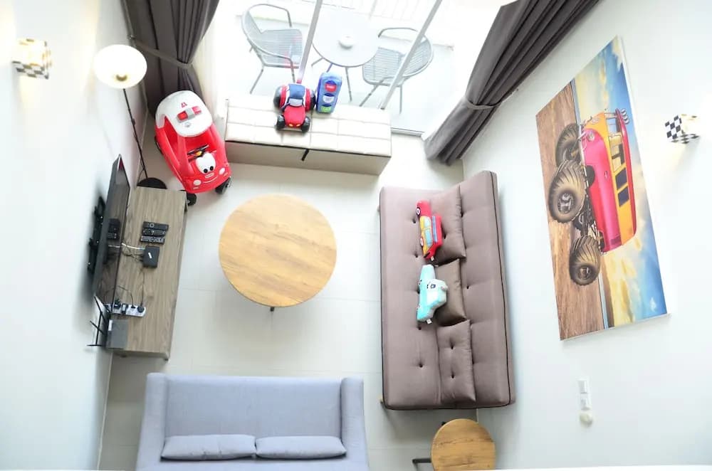 The Woodz Thematic Homestay - photo 9