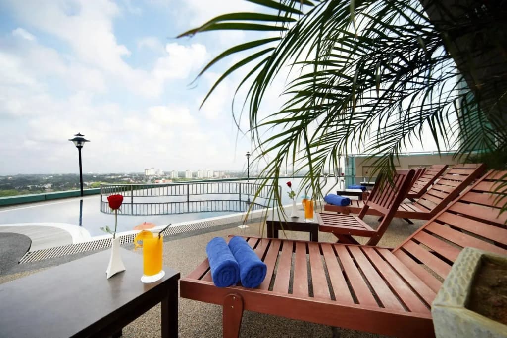 Grand Paragon Hotel Johor Bahru - photo 25