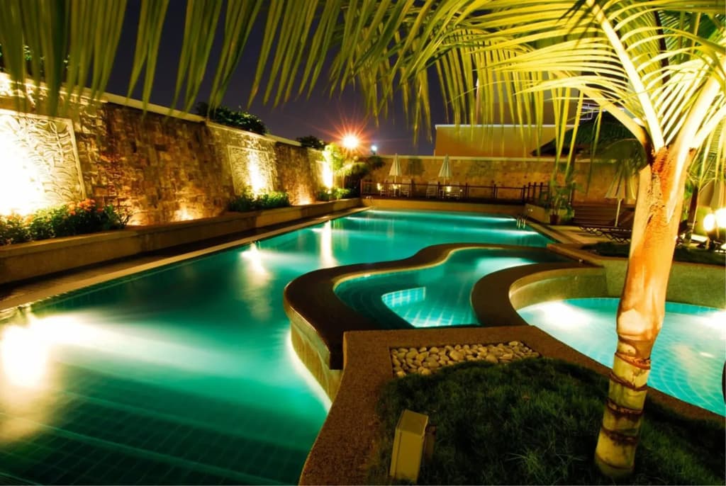 Royale Chulan The Curve - photo 12