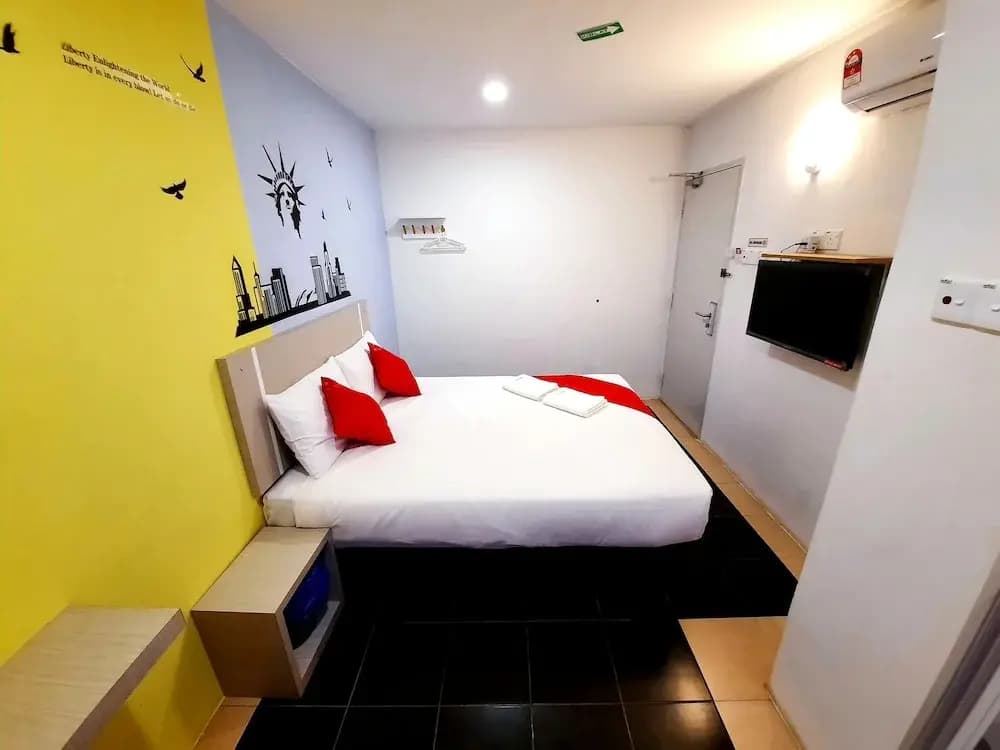 Good 2 Stay Hotel Oyo Rooms - photo 4