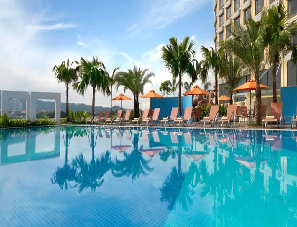 One World Hotel - photo 14