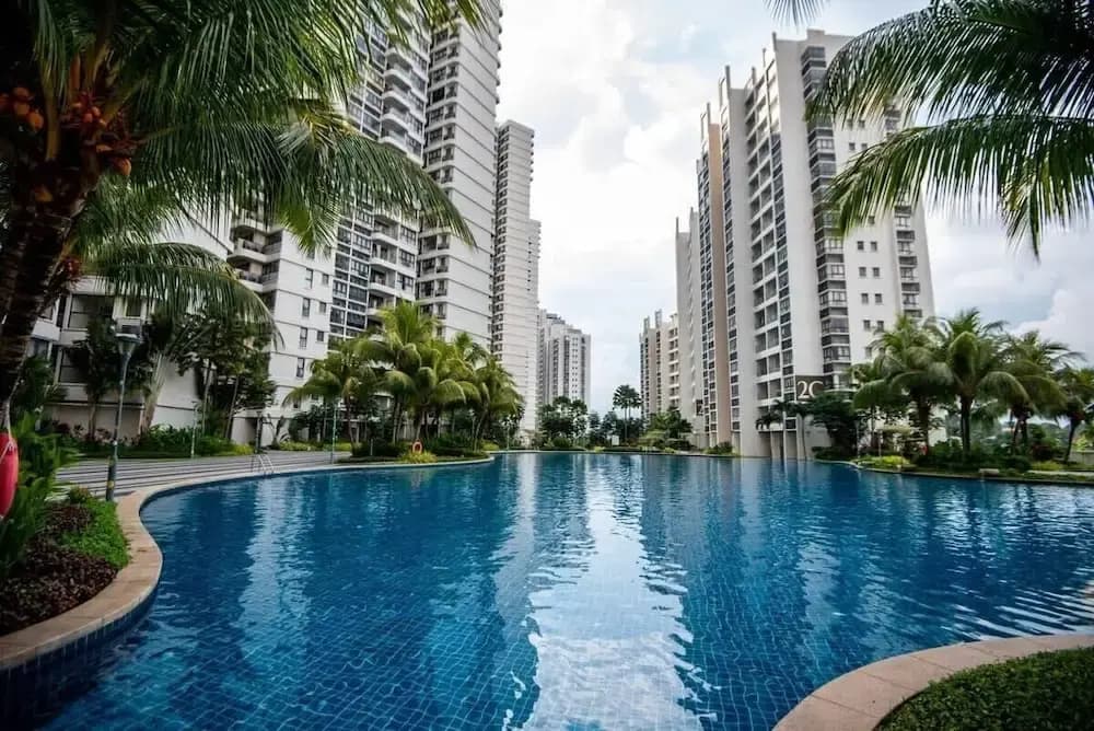 A Stylish 2BR Suite, Water Views, Free Parking - photo 11