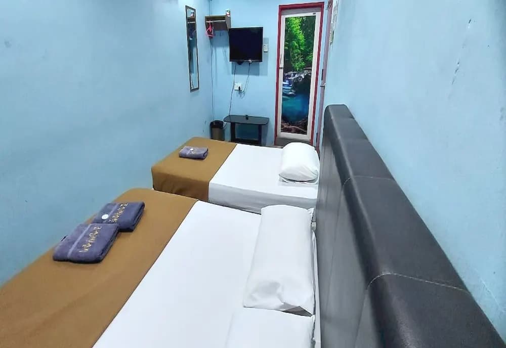 OYO 90937 Tanjak Hotel - photo 3