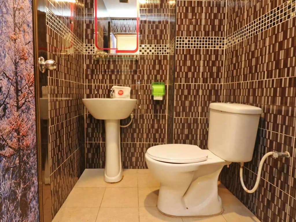 OYO 90134 K Garden Hotel - photo 10