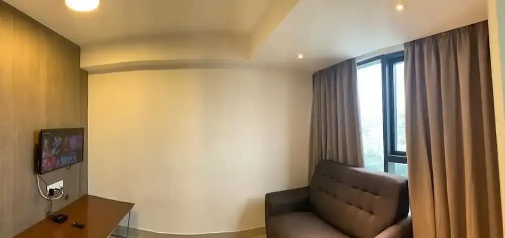 Halo Sunday Suite at Empire City - photo 3