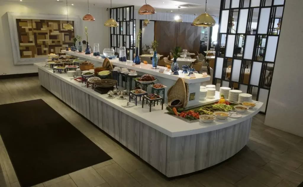 Grand Barakah Hotel - photo 8