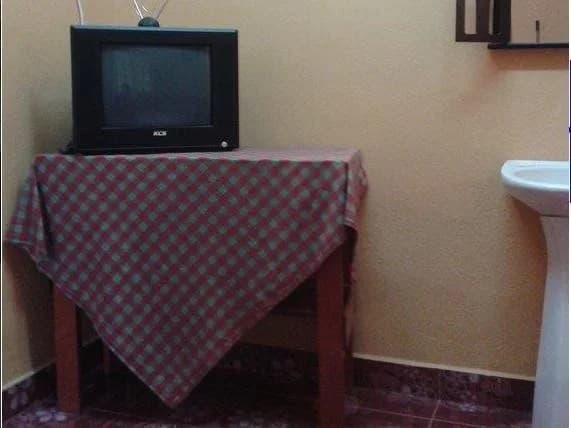 Nur Budget Room Guest House - photo 12