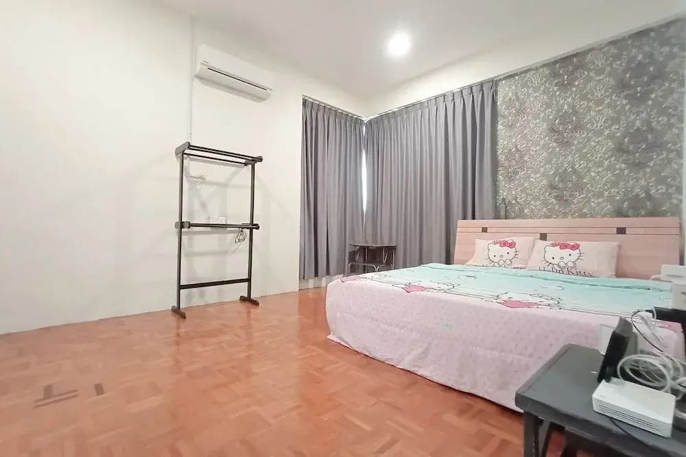 Oyo 90187 Hello Kitty Homestay - Gated Sibu - photo 3