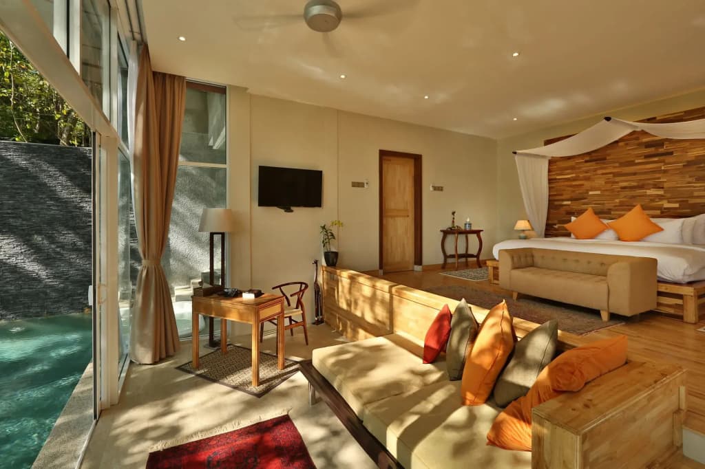 Ambong Pool Villas - photo 5