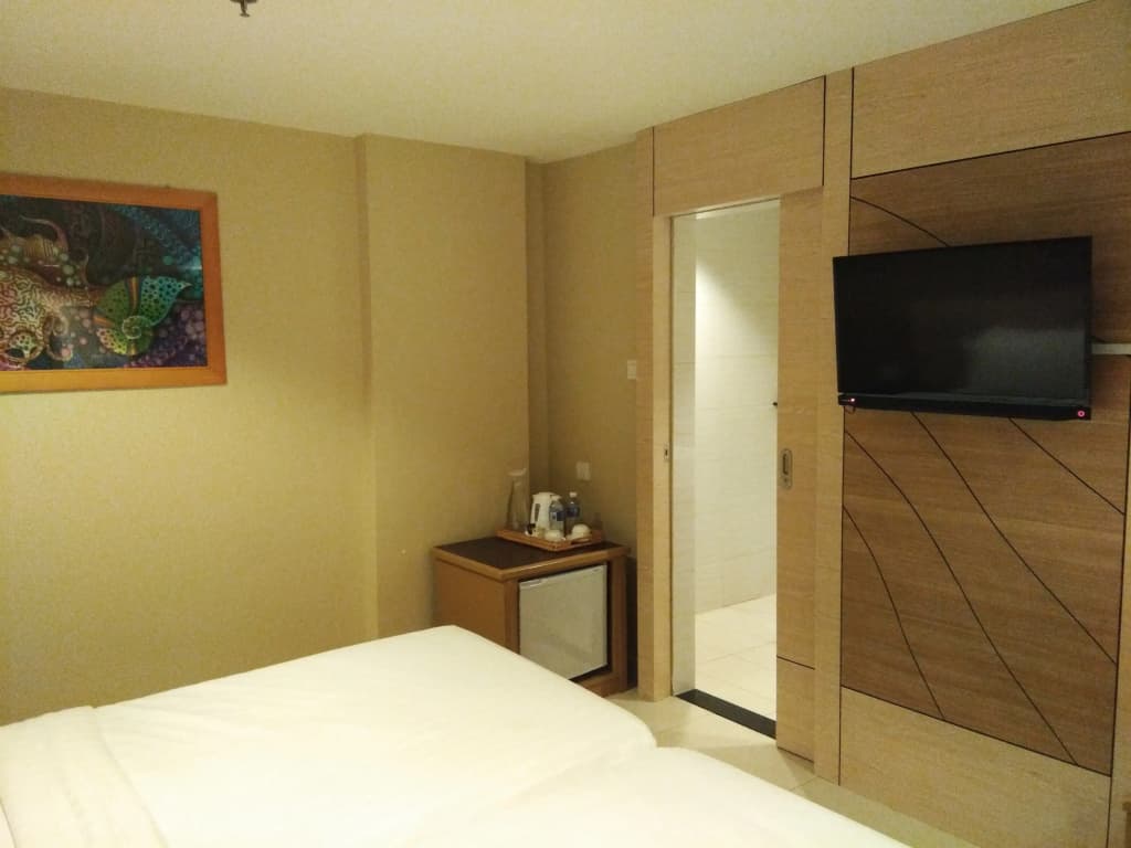 Kinabalu Daya Hotel - photo 4