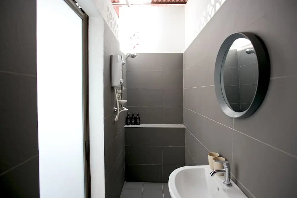 16 Gurney Homestay - photo 6