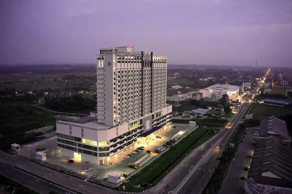 H Elite Design Hotel - photo 10