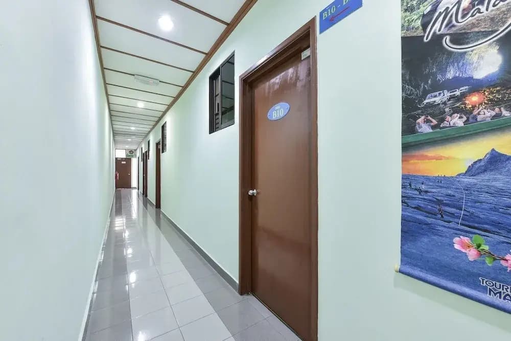Hotel Jalan Bukit Ubi Formerly Bumimas - photo 12