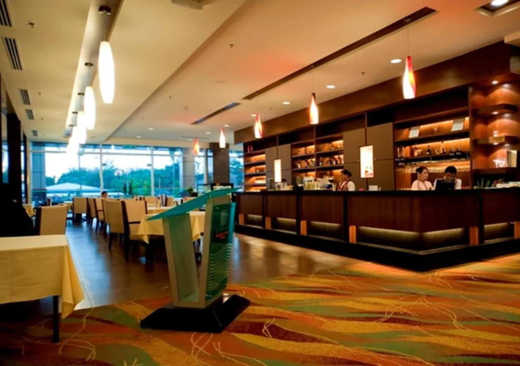 Imperial Palace Hotel - photo 19