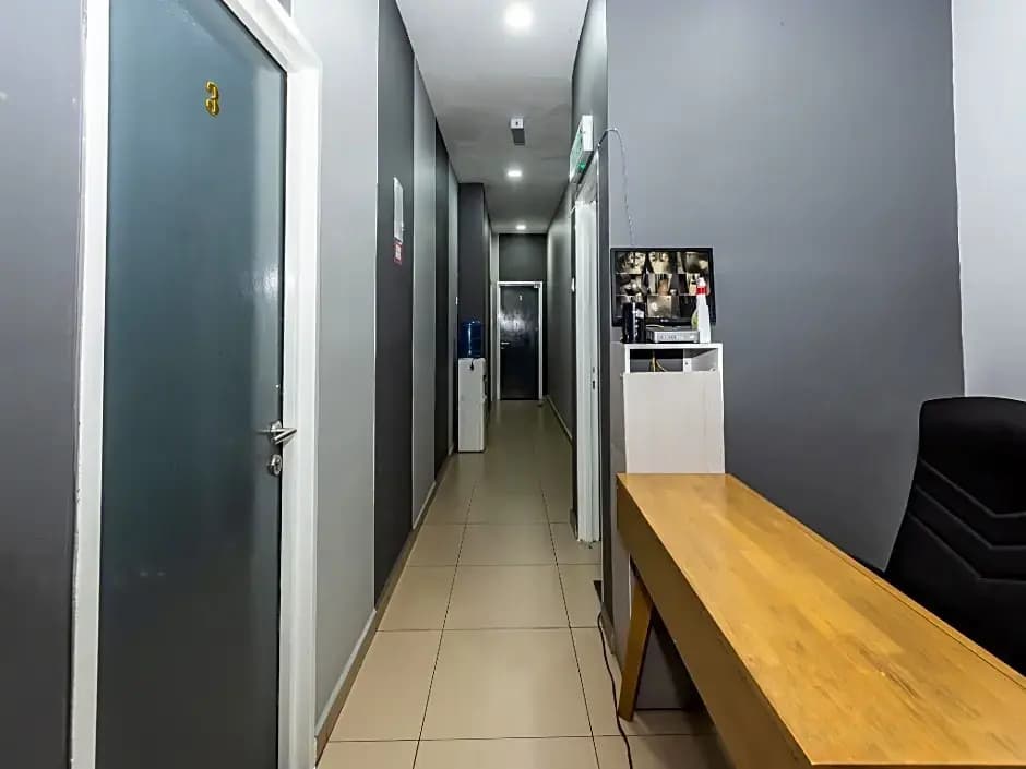 OYO 1185 Ho Hotel - photo 13