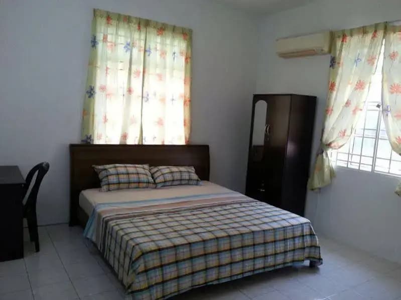Bungalow Stay Damar Laut - photo 3