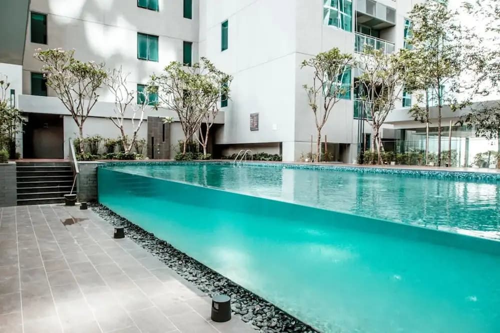 Summer Suites Residences By Plush - photo 33