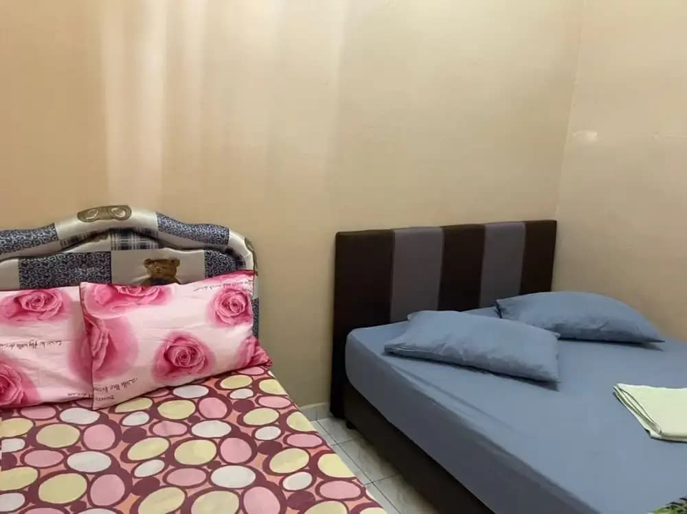 OYO Home 90424 Embun Homestay - photo 4
