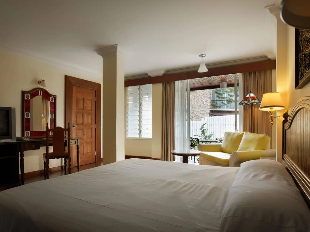Century Pines Resort - photo 3