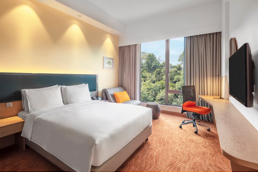 Hotel Holiday - photo 3