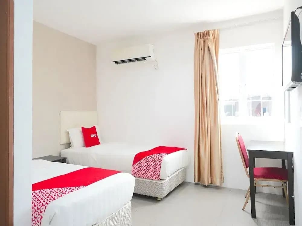 OYO 89373 Nobel Homestay - photo 4