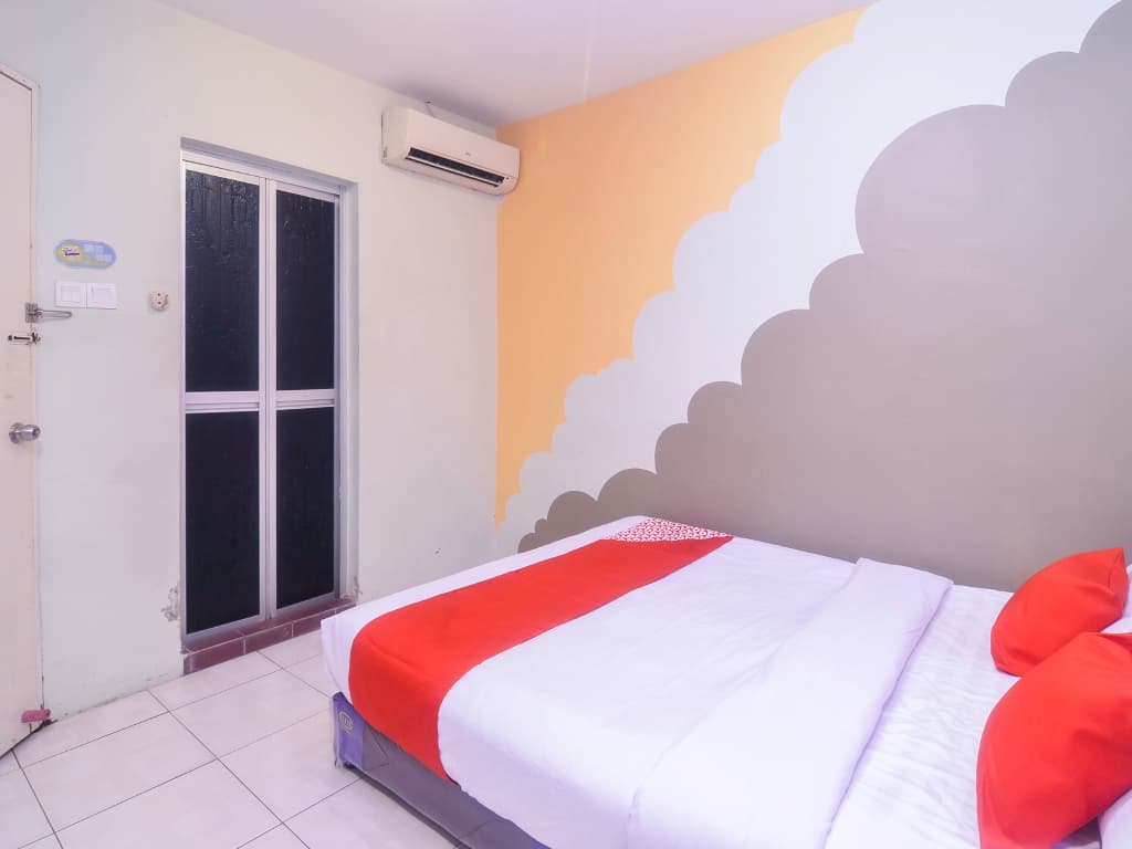 OYO 44034 Furama Lodging House - photo 6