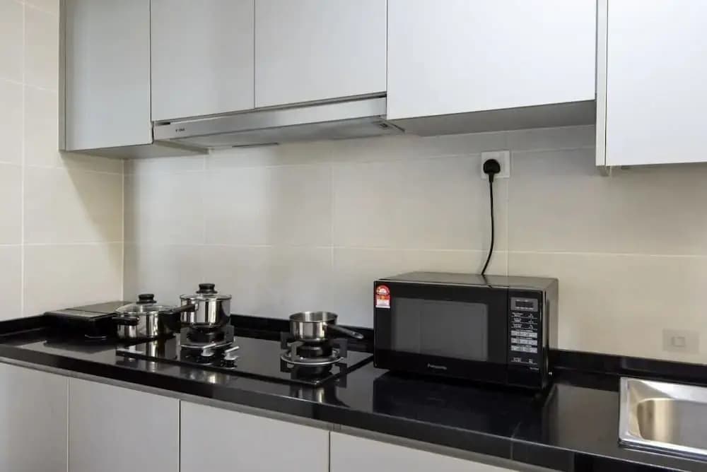 Comfy 3BR Apt @ KSL Daya Near Ikea Tebrau, Parking - photo 24