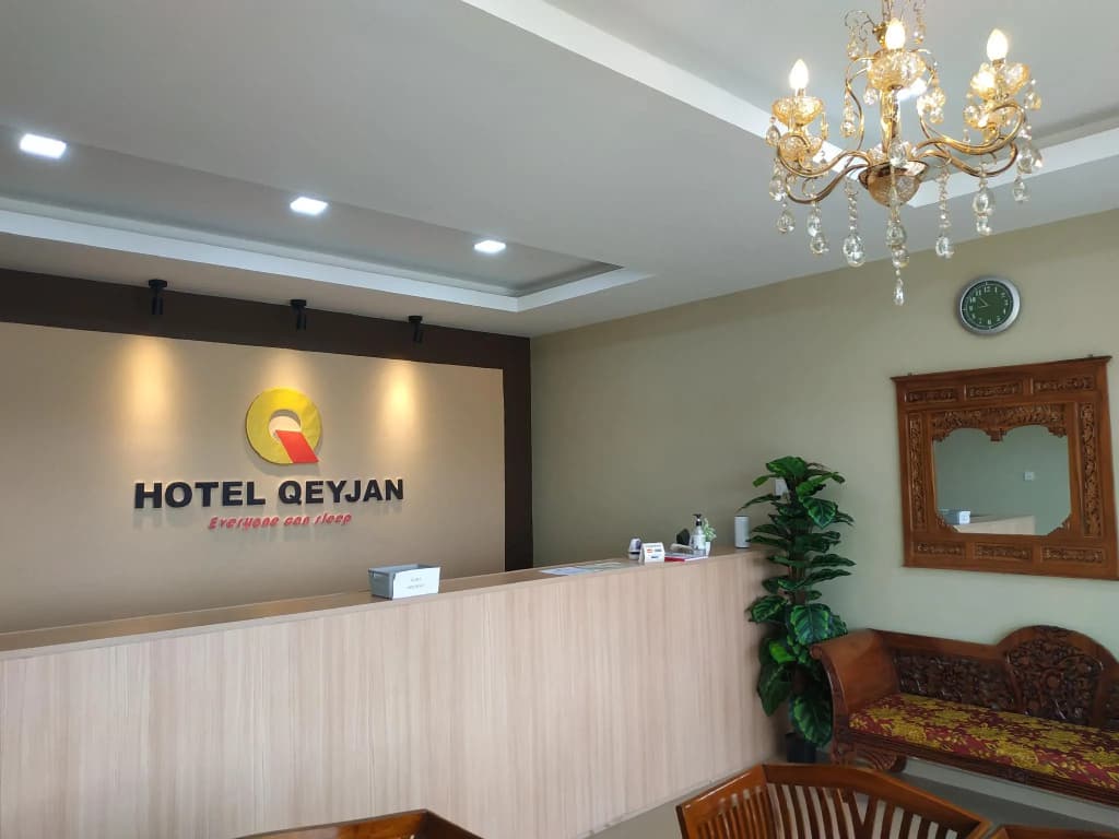 Qeyjan Hotel - photo 6