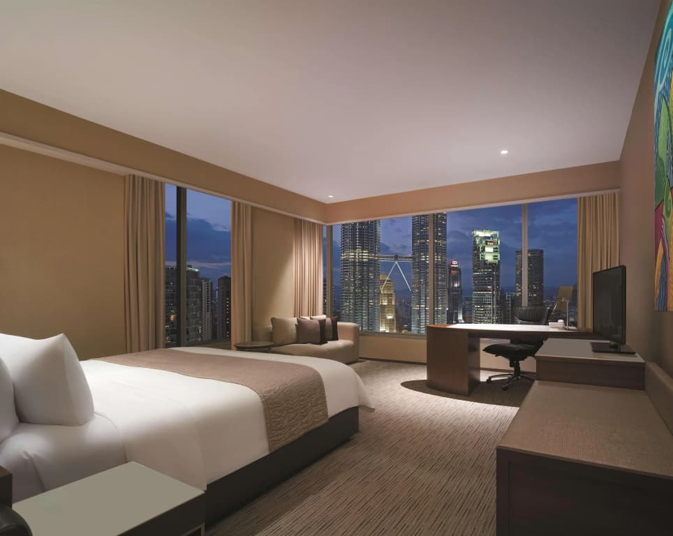Traders Hotel Kuala Lumpur - photo 3