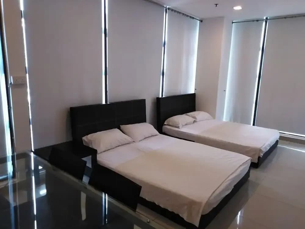 WeSanitise PJ5 Soho Studio Room - photo 1