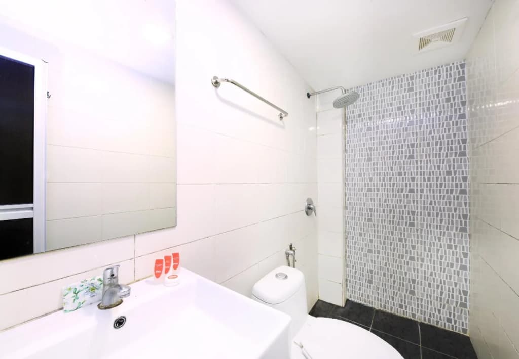 Iris Hotel Kajang - photo 9